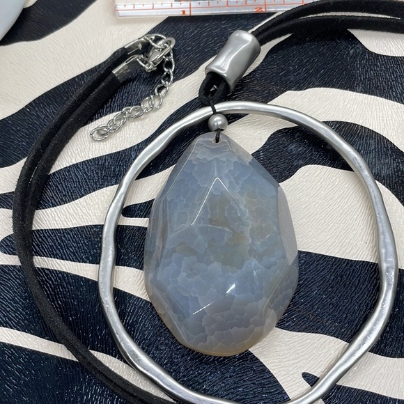 Gorgeous Large Blueish Brown Bead and Silver Circle - Picture 3 of 6